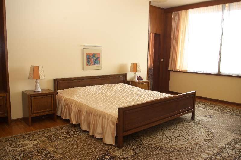 Hotel Saint Vrach Sandanski Extérieur photo